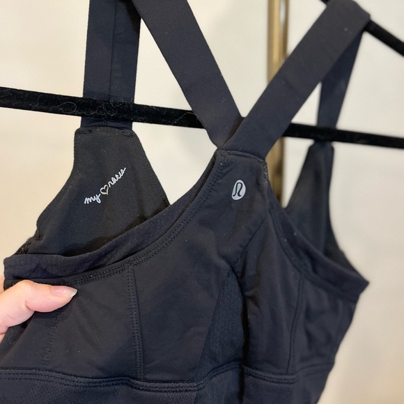 Lululemon Black Running Tank | Size 4 | Shelf Bra | Pockets | Special Edition - Picture 4 of 5